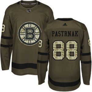 Boern-NHL-Boston-Bruins-Ishockey-Troeje-David-Pastrnak-88-Authentic-Groen-Salute-to-Service