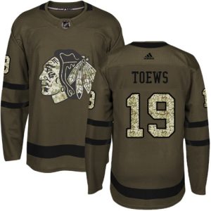 Boern-NHL-Chicago-Blackhawks-Ishockey-Troeje-Jonathan-Toews-19-Authentic-Groen-Salute-to-Service