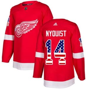 Boern-NHL-Detroit-Red-Wings-Ishockey-Troeje-Gustav-Nyquist-14-Roed-USA-Flag-Fashion-Authentic