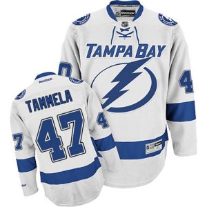 Boern-NHL-Tampa-Bay-Lightning-Ishockey-Troeje-Jonne-Tammela-47-Authentic-Reebok-Hvid-Ude