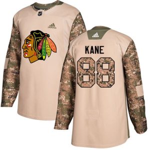 Maend-NHL-Chicago-Blackhawks-Troeje-Patrick-Kane-88-Authentic-Camo-Veterans-Day-Practice