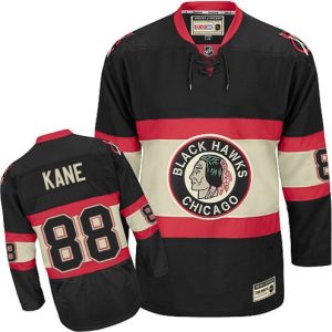 Maend-NHL-Chicago-Blackhawks-Troeje-Patrick-Kane-88-Authentic-Throwback-Sort-CCM-Third