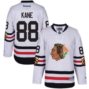 Maend-NHL-Chicago-Blackhawks-Troeje-Patrick-Kane-88-Reebok-2017-Winter-Classic