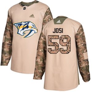 Maend-NHL-Nashville-Predators-Troeje-Roman-Josi-59-Authentic-Camo-Veterans-Day-Practice