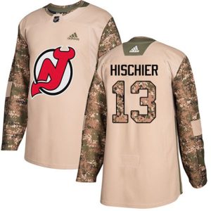 Maend-NHL-New-Jersey-Devils-Troeje-Nico-Hischier-13-Authentic-Camo-Veterans-Day-Practice
