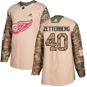 NHL-Henrik-Zetterberg-Authentic-Maend-Camo-Detroit-Red-Wings-Troeje-40-Veterans-Day-Practice